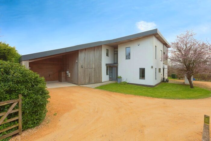 6 Bedroom Detached House For Sale In Warren Road, Little Horwood, MK17