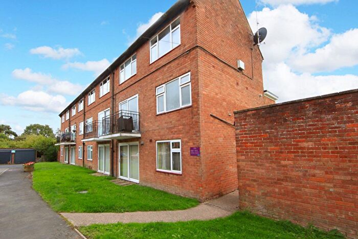 2 Bedroom Flat To Rent In Park View, Broseley, TF12
