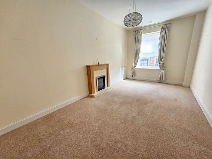 1 Bedroom Flat To Rent In Bowes Lyon Place, Dorchester, DT1