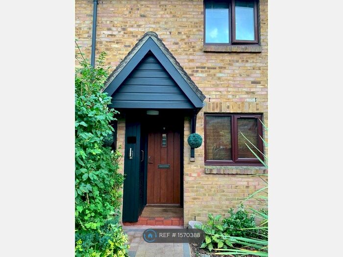 2 Bedroom Terraced House To Rent In Foxwood Close, Feltham, TW13