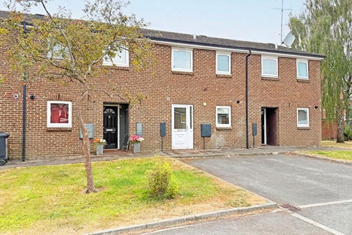 2 Bedroom Terraced House For Sale In Swinton Court, Harrogate, HG2