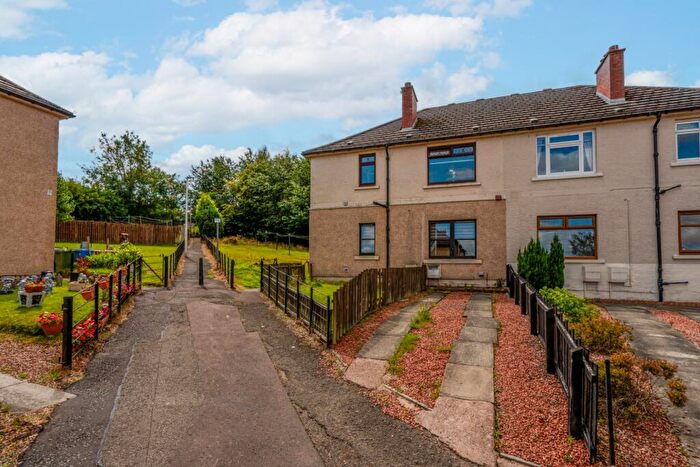 2 Bedroom Flat To Rent In Wallace Crescent, Falkirk, Stirling, FK2