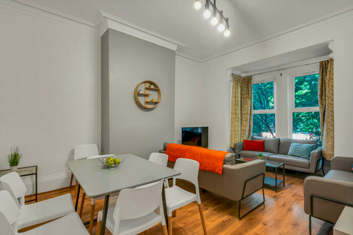 8 Bedroom House To Rent In Winstanley Terrace, Leeds, LS6