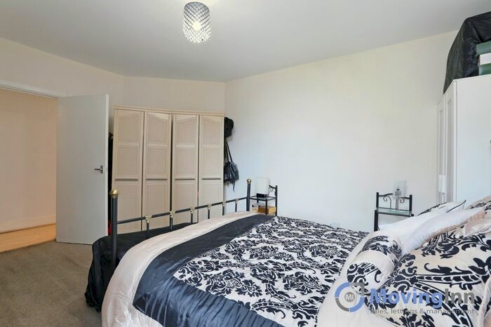 2 Bedroom Flat For Sale In Cato Road, Clapham, SW4