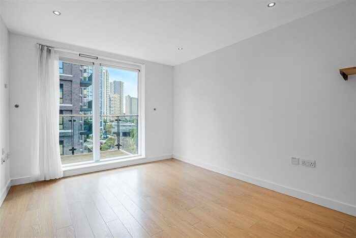1 Bedroom Flat For Sale In Adana Building, Lewisham, SE13