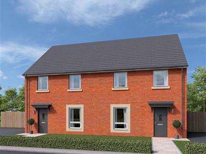 4 Bedroom Semi-Detached House To Rent In Hollyhedge Close, Walsall, WS2