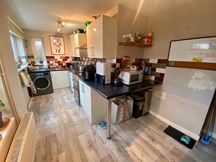 2 Bedroom House To Rent In Wyndham Street, Cardiff, CF11