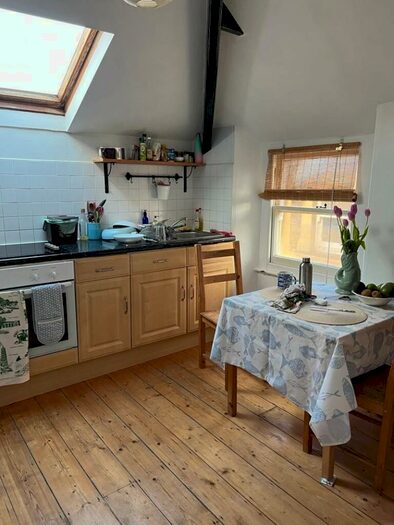 1 Bedroom Flat To Rent In Redland Road, Bristol, BS6