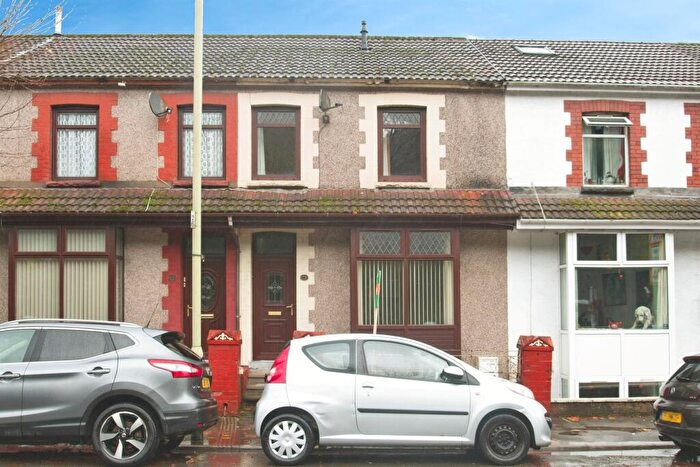 3 Bedroom Terraced House For Sale In Broadway, Pontypridd, CF37