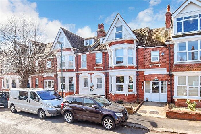 1 Bedroom Flat For Sale In Richmond Avenue, Bognor Regis, West Sussex, PO21