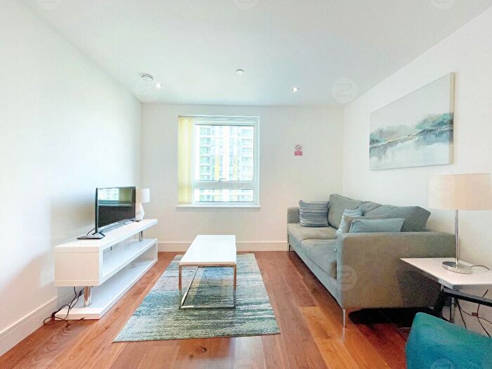 1 Bedroom Flat To Rent In Duckman Tower, Lincoln Plaza, London, E14