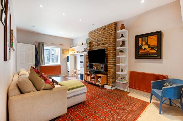 2 Bedroom Terraced House For Sale In Millers Terrace, Hackney, London, E8
