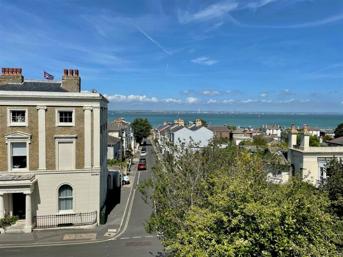 1 Bedroom Apartment To Rent In Ryde, Isle Of Wight, PO33