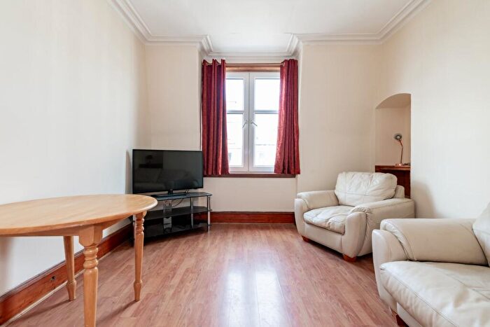 1 Bedroom Flat To Rent In Menzies Road, Torry, Aberdeen, AB11