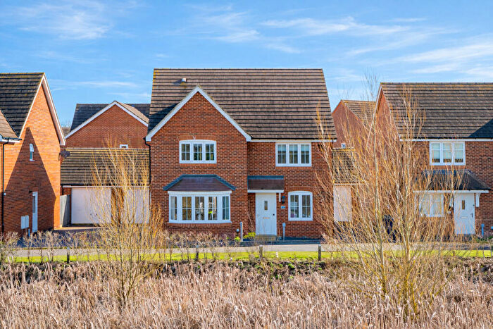 5 Bedroom Detached House For Sale In Caves Gardens, Marston Moretaine, Bedford, MK43