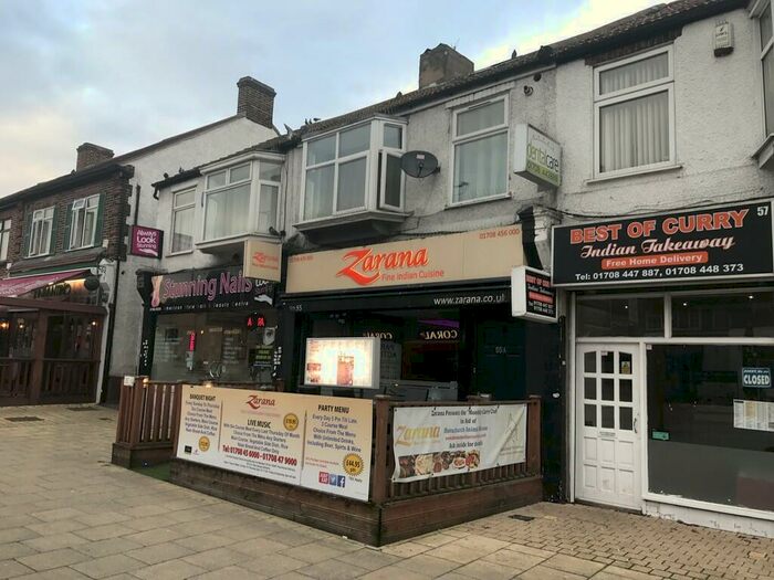 Studio To Rent In High Street, Hornchurch, RM11