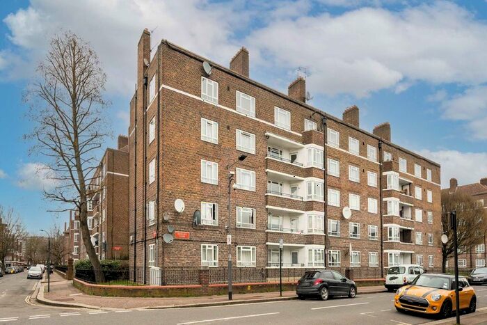 1 Bedroom Flat To Rent In Havelock Close, India Way, London, W12