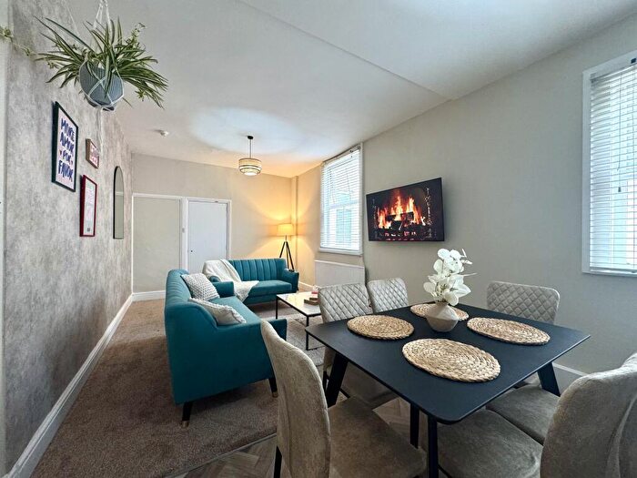 7 Bedroom House To Rent In Fishponds Road, Fishponds, South West, BS16