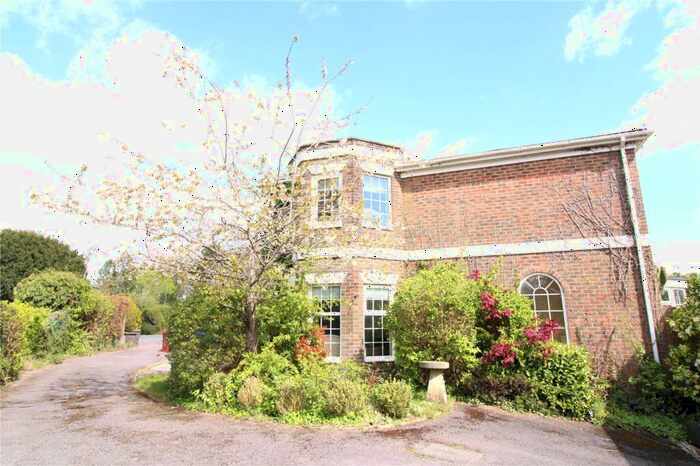 2 Bedroom Detached House To Rent In Bepton Road, Midhurst, West Sussex, GU29