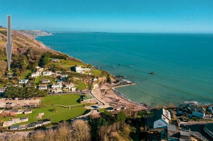 3 Bedroom Detached House For Sale In Millendreath, Looe, PL13