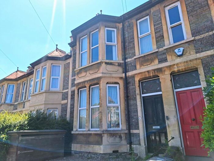 1 Bedroom Flat To Rent In Wellington Hill, Horfield, Bristol, BS7