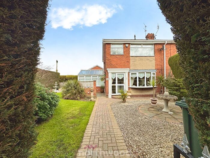 3 Bedroom Semi-detached House For Sale In Alexandra Street, Thorne, Doncaster, DN8