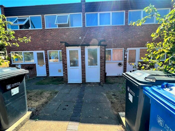 2 Bedroom Flat To Rent In Windmill Court, Norwich, NR3
