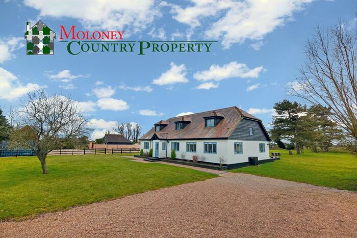 6 Bedroom Detached House For Sale In Station Road, Appledore, Ashford, TN26