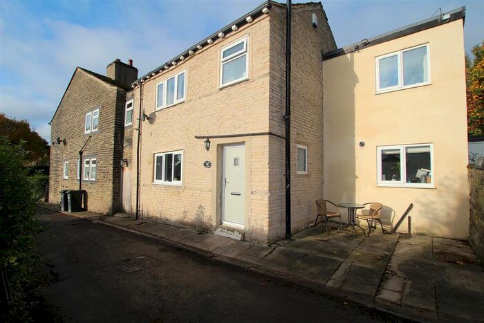 2 Bedroom Cottage To Rent In Sowden Lane, Norwood Green, Halifax, HX3