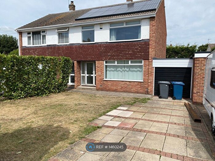 3 Bedroom Semi-Detached House To Rent In Brewsters Close, Nottinghamshire, NG13