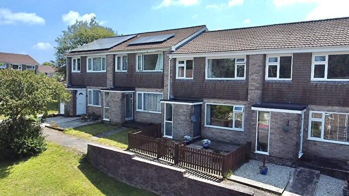 3 Bedroom Terraced House For Sale In Lower Woodside, St. Austell, PL25