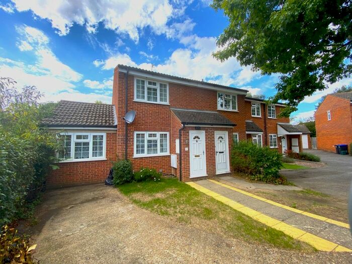 3 Bedroom Semi-Detached House To Rent In Larksfield, Englefield Green, Egham, TW20