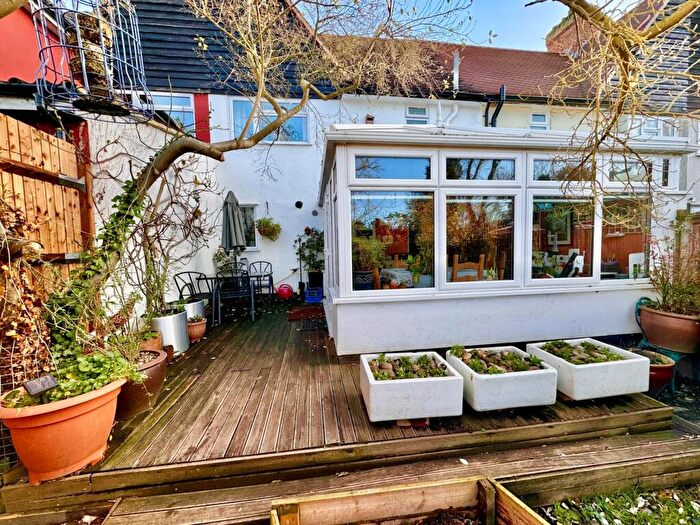 3 Bedroom Terraced House For Sale In Nightingale Way, Baldock, SG7