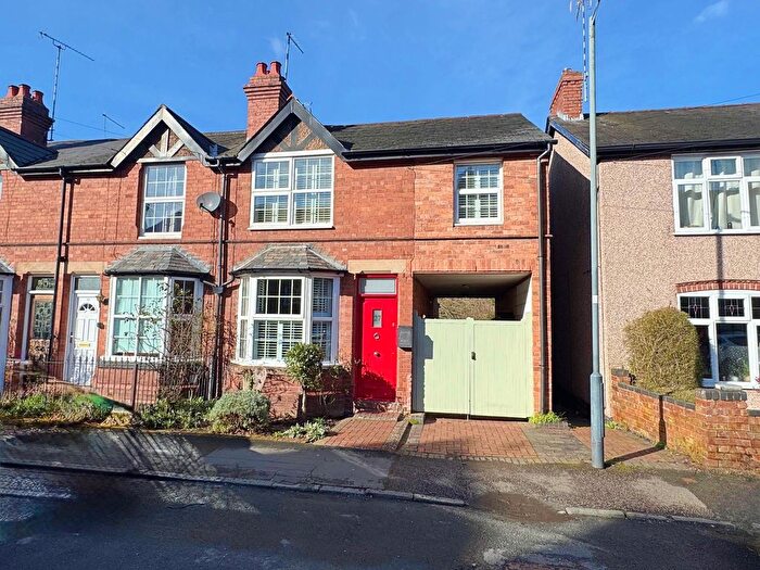 4 Bedroom End Terrace House For Sale In School Lane, Kenilworth, CV8
