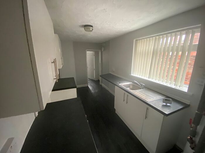 3 Bedroom Terraced House To Rent In Ventnor Street, Hull, HU5