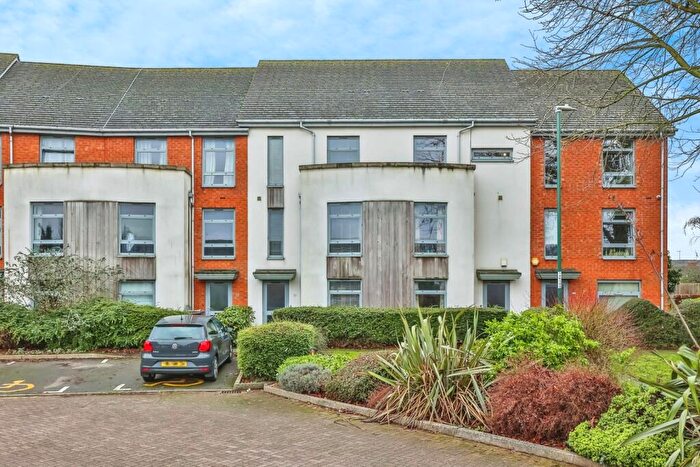 4 Bedroom Town House For Sale In Nazareth Road, Nottingham, Nottinghamshire, NG7