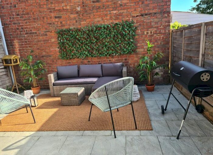 2 Bedroom Property To Rent In Franklin Road, Portslade, Brighton, BN41