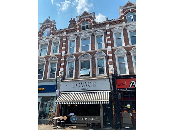 4 Bedroom Flat To Rent In Tottenham Lane, London, N8