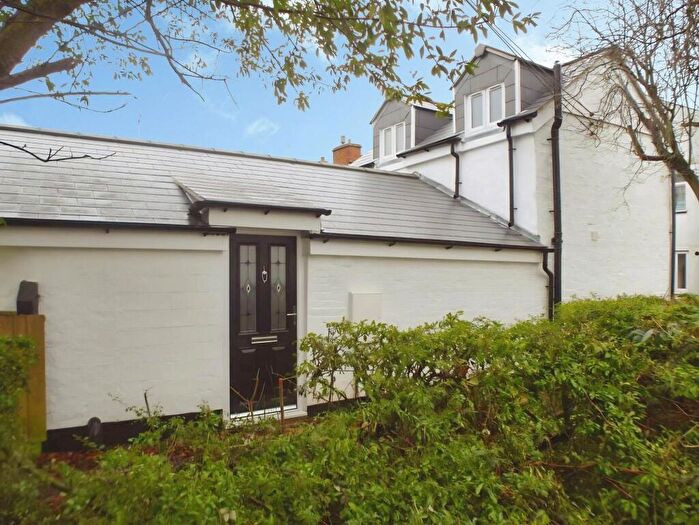 1 Bedroom Semi-Detached Bungalow To Rent In Sparrow Lane, Royal Wootton Bassett, SN4