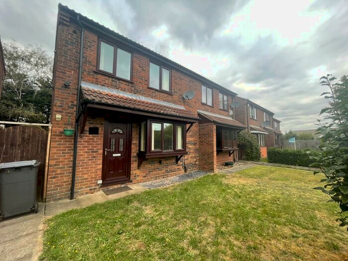 2 Bedroom Semi-Detached House To Rent In Bramble Court, LN4