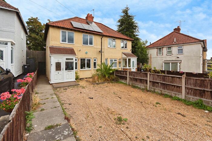 3 Bedroom Semi Detached House For Sale In Wildfell Road, Birmingham, West Midlands, B27