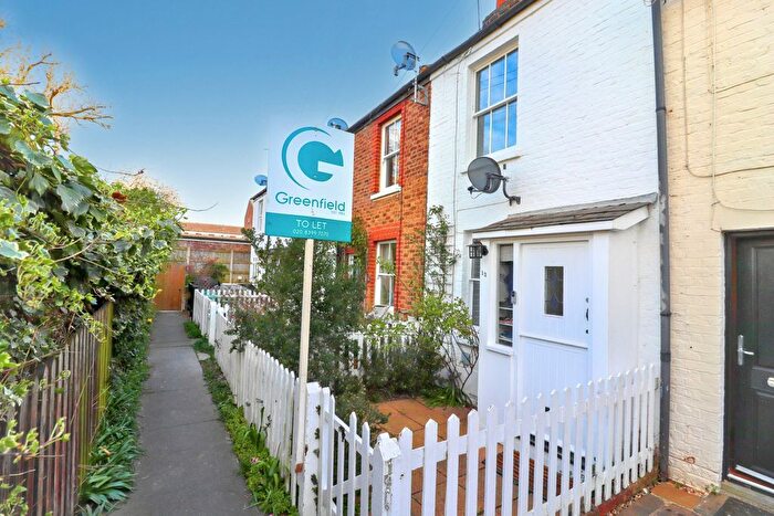 2 Bedroom Cottage To Rent In Howard Street, Thames Ditton, KT7