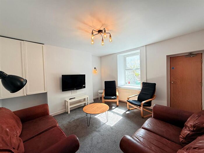 4 Bedroom House To Rent In Ambrose Street, Bangor, LL57