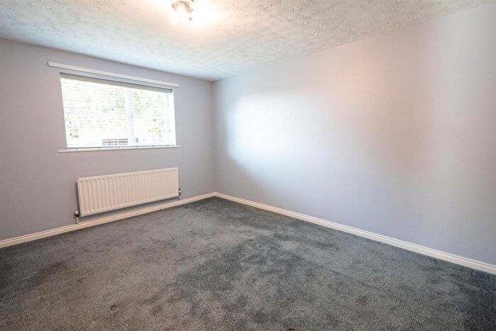 2 Bedroom Apartment To Rent In Beacon Drive, North Haven, Sunderland, SR6