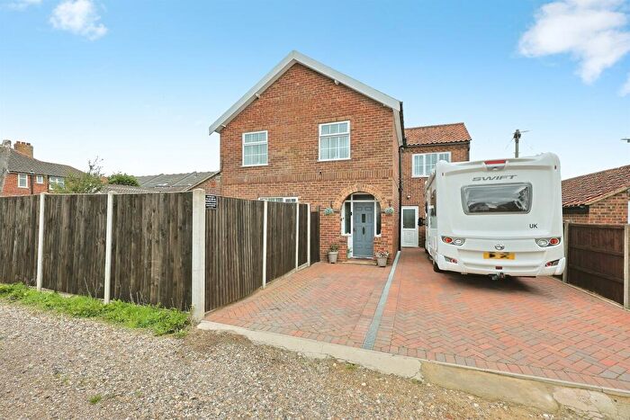 4 Bedroom Detached House For Sale In Olney Road, Dereham, NR19