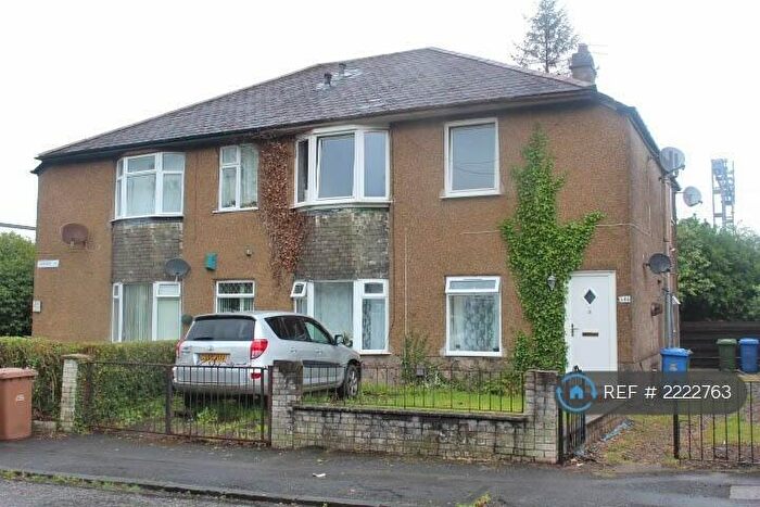 3 Bedroom Flat To Rent In Chirnside Road, Glasgow, G52