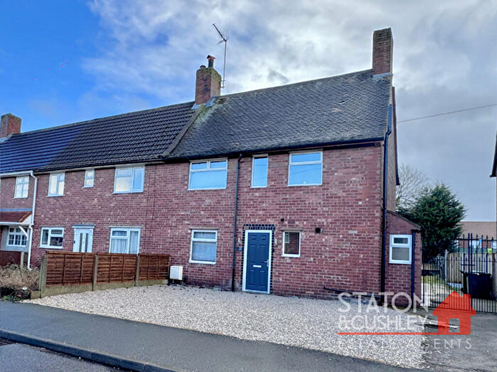 3 Bedroom End Of Terrace House For Sale In Forest Road, Clipstone Village, NG21