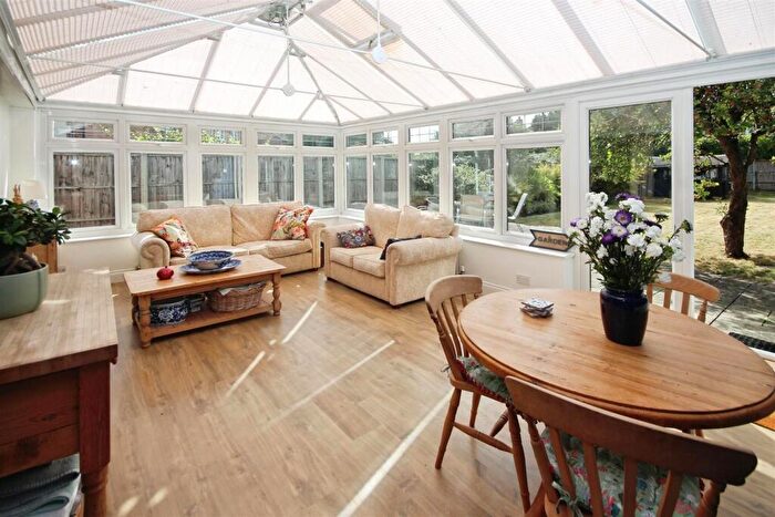 3 Bedroom Semi-Detached House For Sale In Choseley Road, Knowl Hill, Reading, Berkshire, RG10