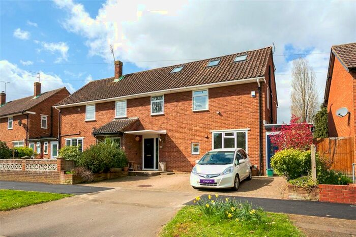 5 Bedroom Semi-Detached House To Rent In Hill End Lane, St. Albans, Hertfordshire, AL4