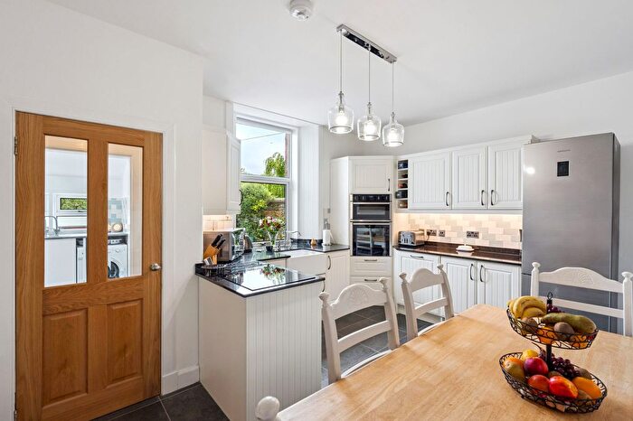 2 Bedroom Cottage For Sale In Main Street, Kippen, FK8